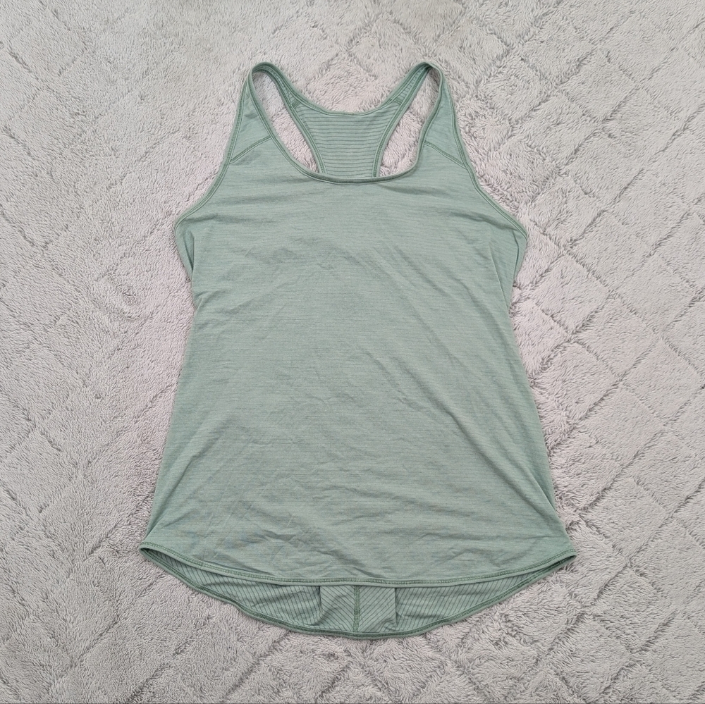 Lululemon Top Womens 4 Green Heather Essential Tank Racerback Loose Soft Yoga